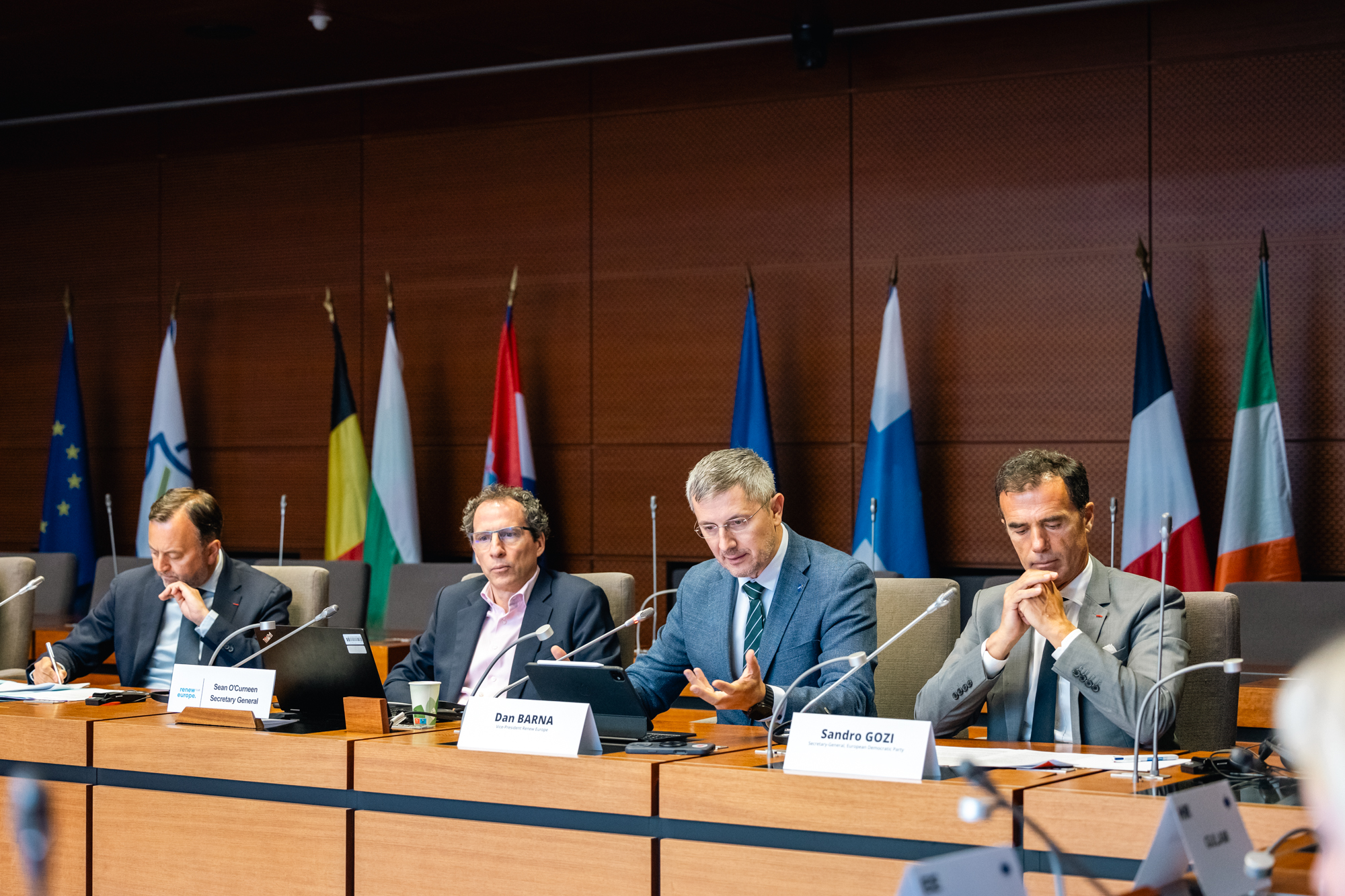 Subnational leaders meet in Lille to strengthen the voice of cities and regions in the EU